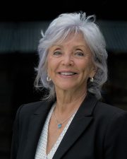 Barbara Wastart Headshot 1